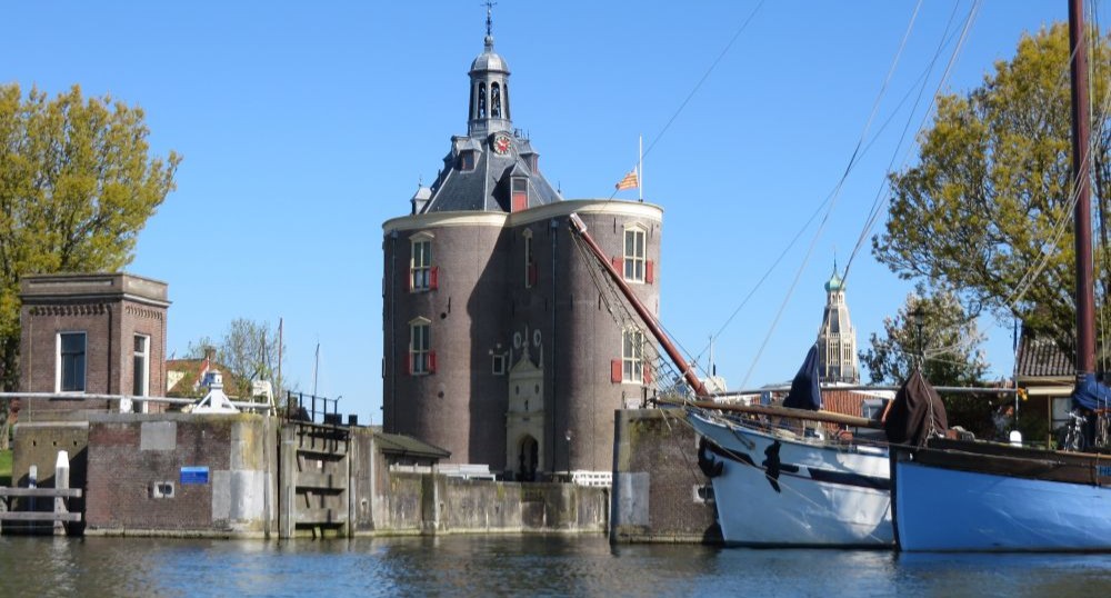 Enkhuizen-Drommedaris-haven-web-169-2